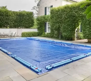 بهترین قیمت روکش حبابدار استخر در سال ۱۴۰۴