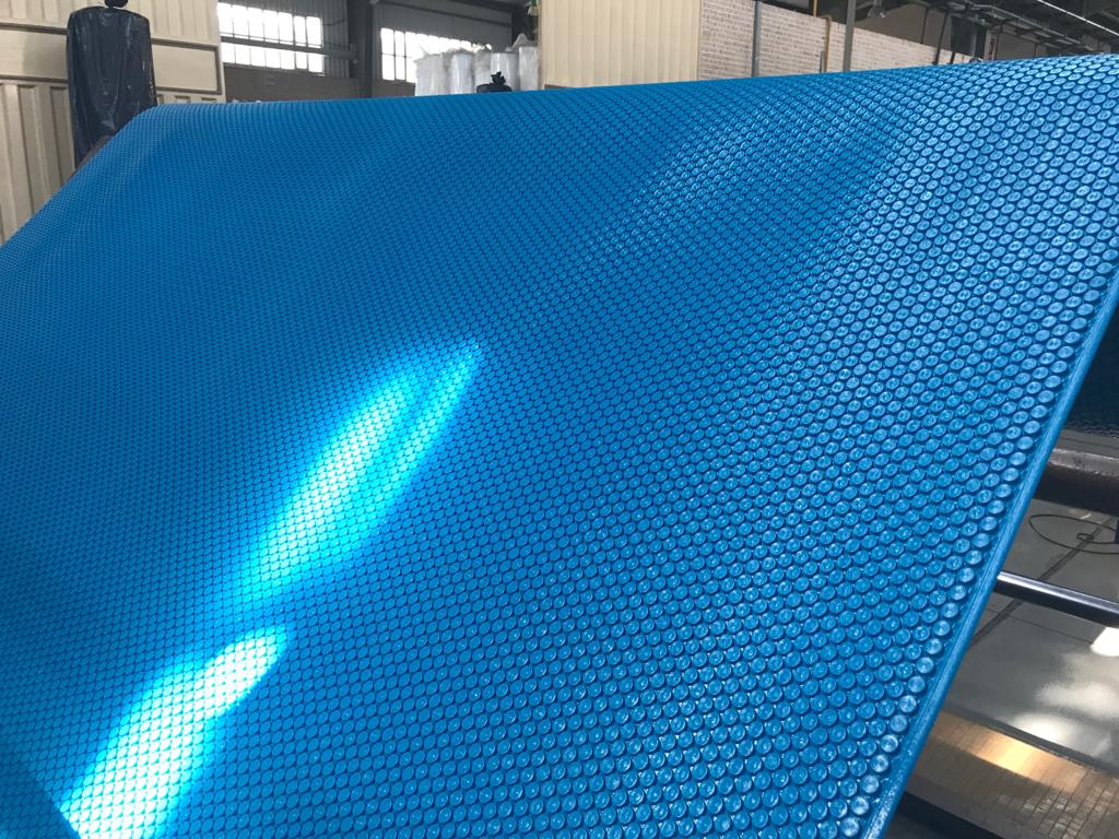 سفارش آنلاین روکش استخر با اندازه گیری دقیق